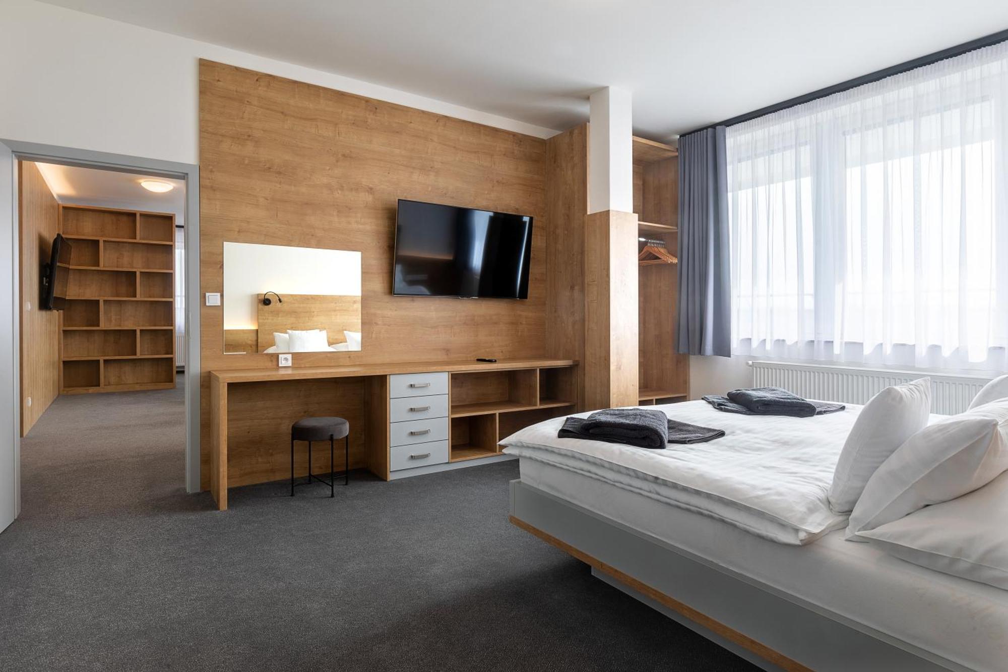 Hotel Regent Horni Branna Экстерьер фото