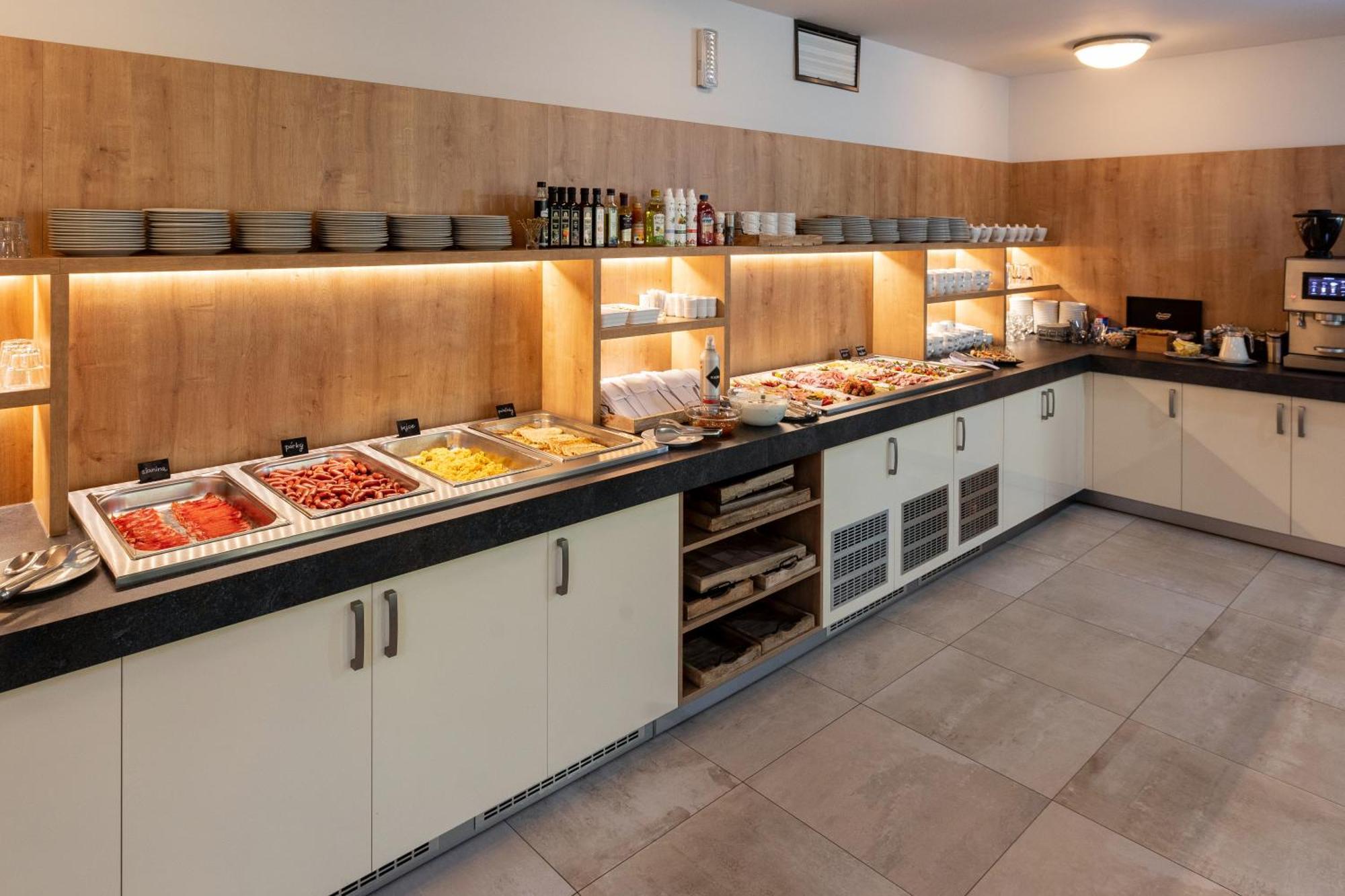 Hotel Regent Horni Branna Экстерьер фото